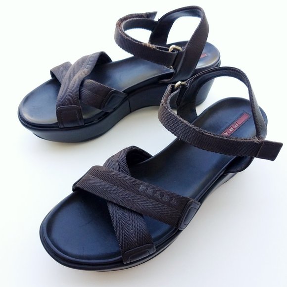 HOLD Prada Crisscross Brown Platform Sandal Size - Picture 5 of 8